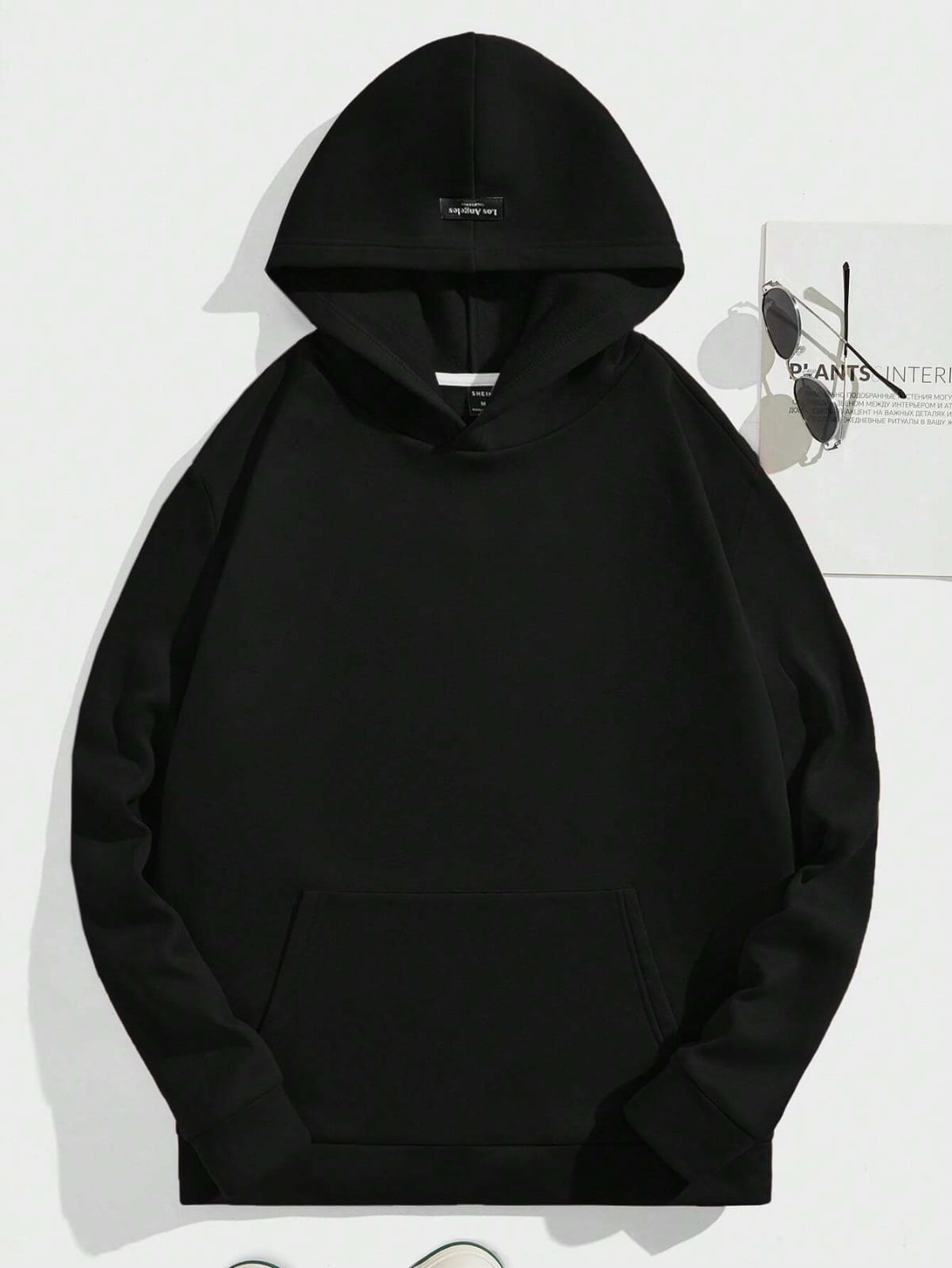 BASIC BLACK HOODIE